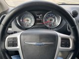Used 2015 Chrysler Town & Country Touring image 6