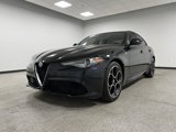 Used 2022 Alfa Romeo Giulia Ti image 5