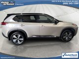 Used 2021 Nissan Rogue Platinum image 4