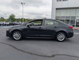 Used 2021 Toyota Corolla LE image 3