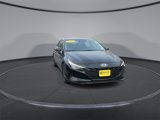 Certified 2022 Hyundai Elantra SEL w/ Convenience Package image 3