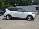 New 2025 Kia Soul LX image 3
