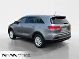 Used 2017 Kia Sorento LX image 3