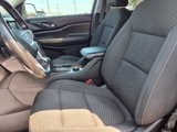 Used 2018 GMC Acadia SLE image 3