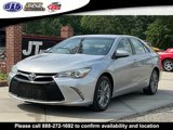 Used 2015 Toyota Camry SE image 3