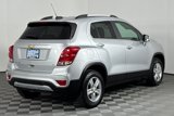Used 2019 Chevrolet Trax LT w/ LT Convenience Package image 4