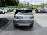 Used 2017 Land Rover Discovery Sport HSE image 4