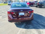 Used 2024 Nissan Altima 2.5 SV image 4