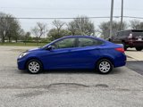 Used 2012 Hyundai Accent GLS image 2
