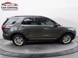 Used 2017 Ford Explorer XLT image 6