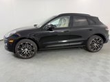 Certified 2025 Porsche Macan image 2