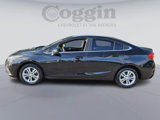 Used 2018 Chevrolet Cruze LT image 3