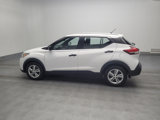Used 2020 Nissan Kicks S image 3