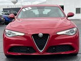 Used 2018 Alfa Romeo Giulia image 3