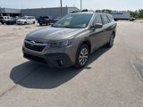 Used 2021 Subaru Outback Premium image 3
