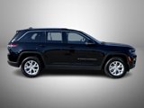Used 2023 Jeep Grand Cherokee Limited image 4