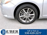 Used 2016 Toyota Camry SE image 4