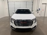 Used 2024 GMC Terrain SLT image 2