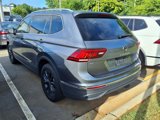 Certified 2024 Volkswagen Tiguan SE w/ Panoramic Sunroof Package image 3
