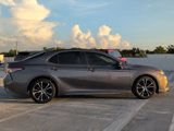 Certified 2019 Toyota Camry SE image 4