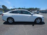 Used 2024 Chevrolet Malibu LT image 2