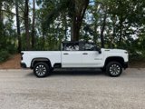 Used 2022 Chevrolet Silverado 2500 Custom w/ Custom Value Package image 4
