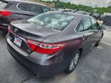 Used 2017 Toyota Camry XLE image 3