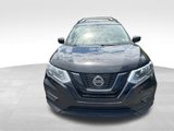 Used 2018 Nissan Rogue SV image 2