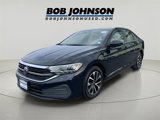 Used 2022 Volkswagen Jetta S image 4