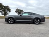 Used 2016 Ford Mustang Coupe image 3