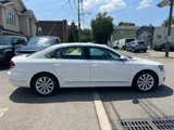 Used 2012 Volkswagen Passat 2.5 SEL Premium image 3