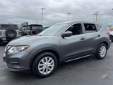 Used 2019 Nissan Rogue S image 3