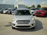 Used 2017 Ford Escape SE image 2