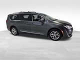 Used 2017 Chrysler Pacifica Touring-L Plus w/ Tire & Wheel Group image 2