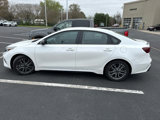 Used 2023 Kia Forte GT-Line image 2