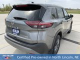Used 2023 Nissan Rogue S image 2