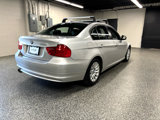 Used 2009 BMW 328i xDrive Sedan image 4