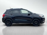 Used 2022 Chevrolet Trax LT w/ Midnight Edition image 4