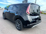 Used 2023 Kia Soul LX image 3