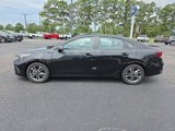 Used 2024 Kia Forte LXS w/ LXS Technology Package image 5