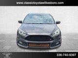 Used 2017 Ford Focus ST image 2