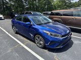 Used 2023 Kia Forte LXS image 3
