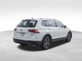Used 2018 Volkswagen Tiguan SEL image 5