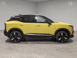 New 2025 Nissan Kicks SR image 5
