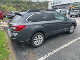 Used 2018 Subaru Outback 2.5i Premium image 3