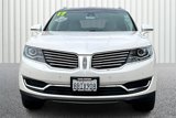 Used 2017 Lincoln MKX Reserve w/ Driver Assistance Package image 3
