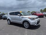 Used 2019 Kia Soul + image 2