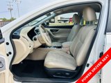 Used 2017 Nissan Altima 2.5 SV image 3