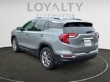 Used 2023 GMC Terrain SLT image 3