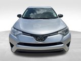 Used 2018 Toyota RAV4 LE image 3
